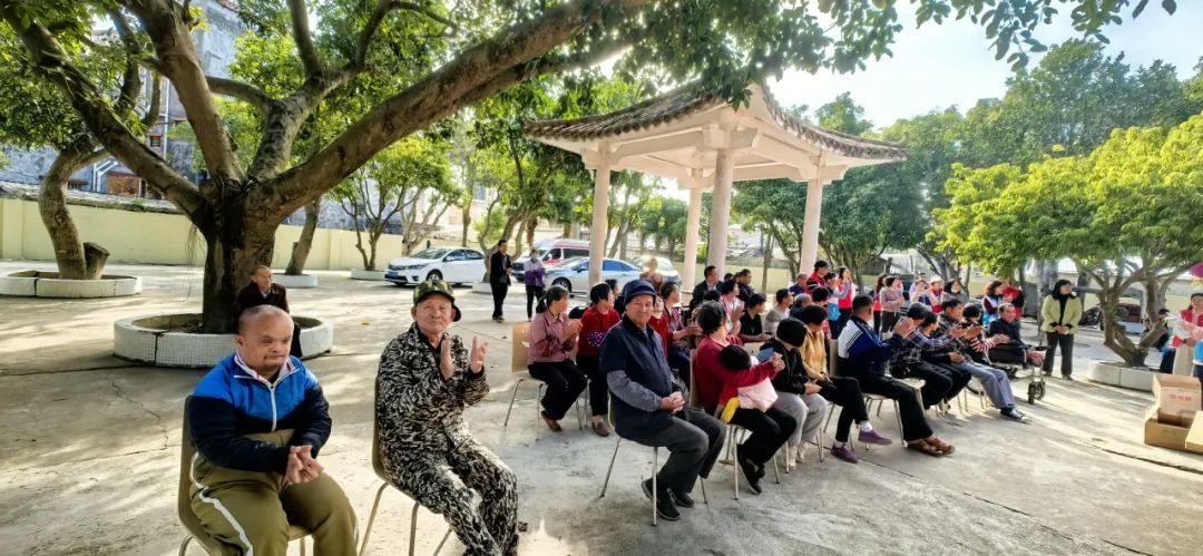 迎春送温暖 . 关爱满新年——阳江市旅游协会开展慰问活动